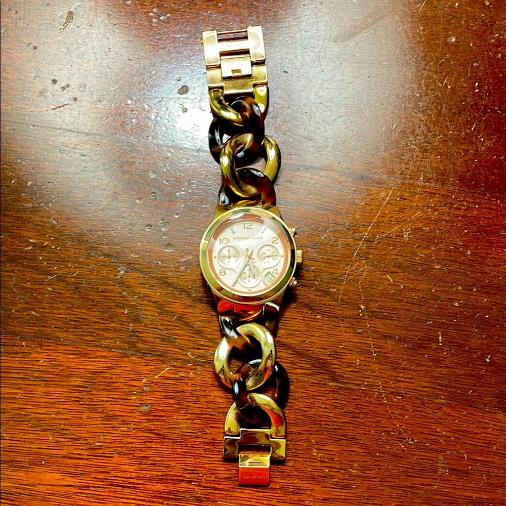 Michael Kors Gold and Tortoise Chain-Link Watch